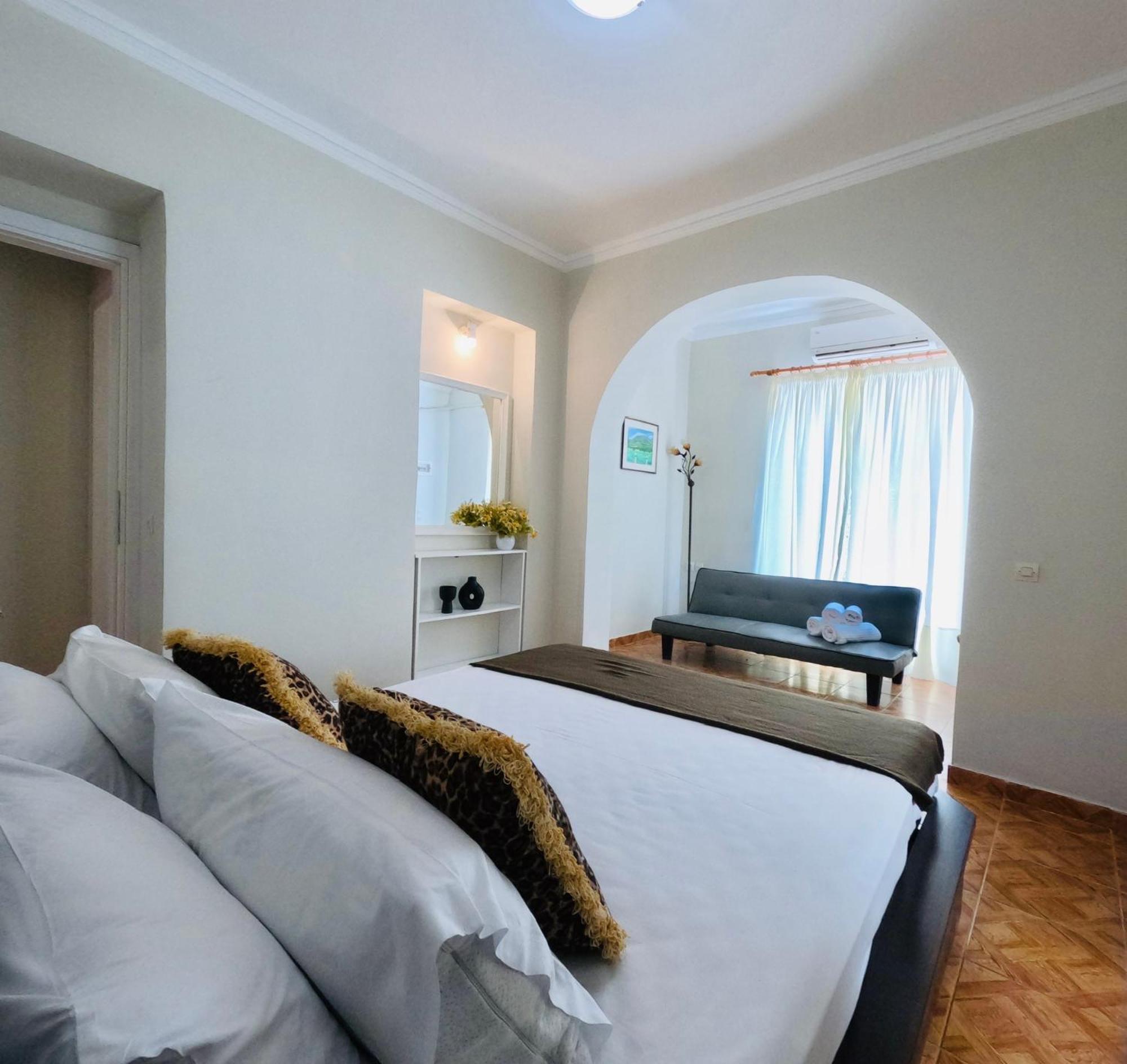 Estate "Tsoukalas Group" Ambelokipoi  ภายนอก รูปภาพ